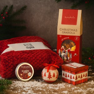 Crimson Xmas package